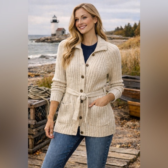 Eddie Bauer Sweaters - Eddie Bauer Women's Beige Oatmeal Ribbed Cardigan Fisherman core Heritage Small